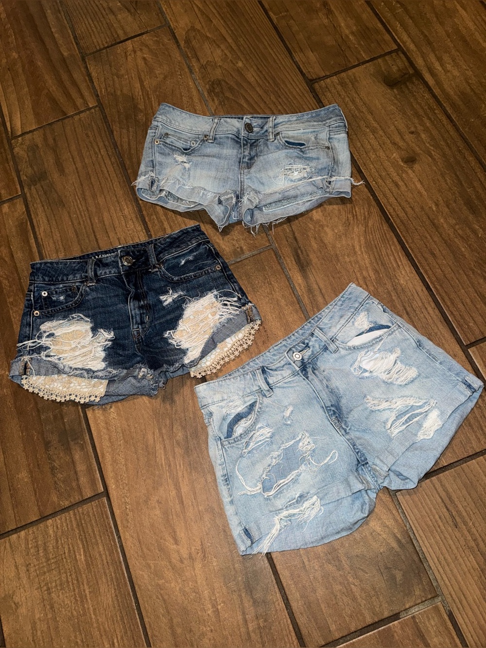 Short shorts woman’s jeans bundle